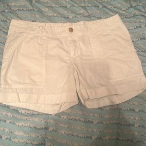 A cool pair of white old navy shorts